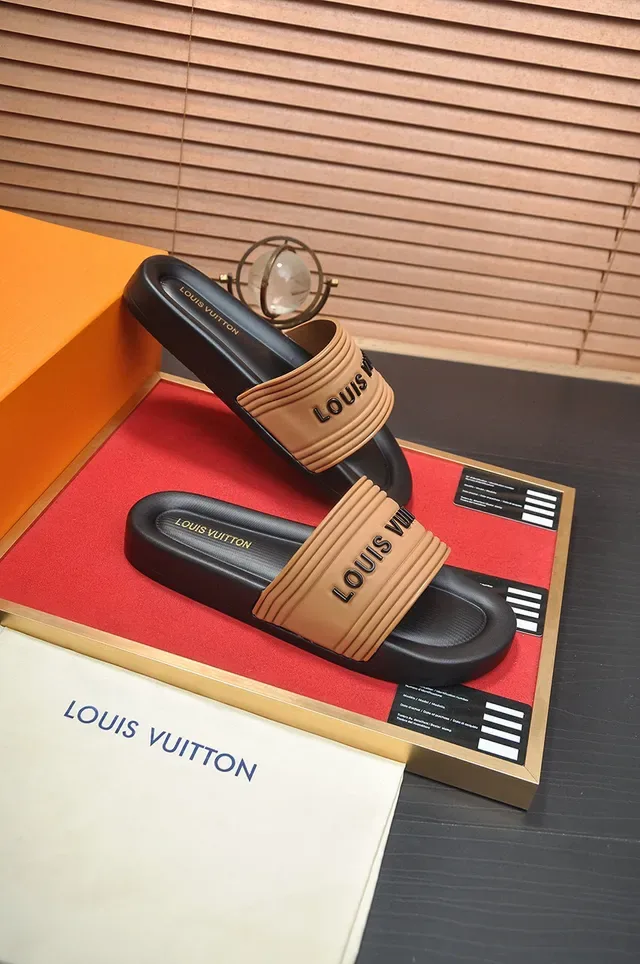 Louis Vuitton Slide Slipper Black and Tan Ribbed Strap Slippers 8