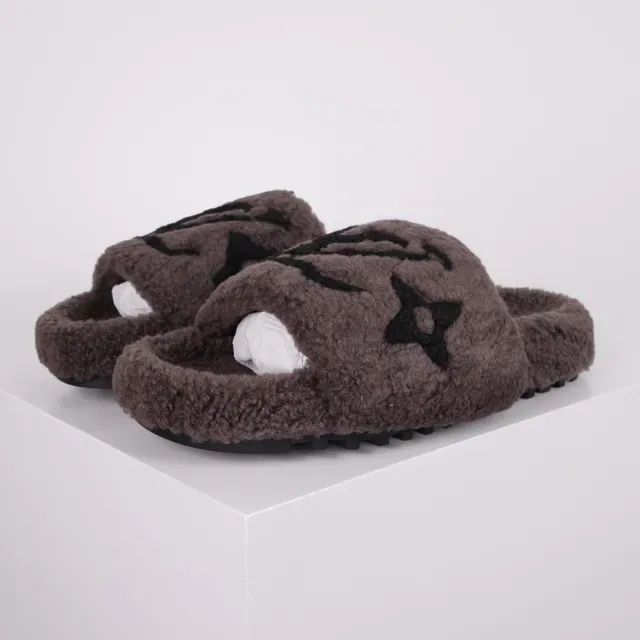 Louis Vuitton Slides Brown Shearling Monogram Strap Slippers 2