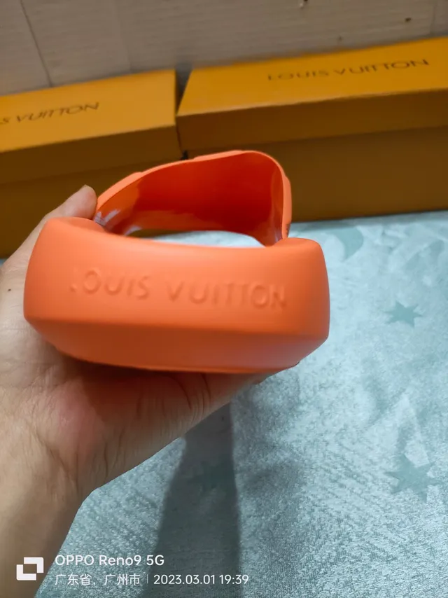 Louis Vuitton Slipper Orange Molded Rubber Quilted Checkerboard Strap Slippers 4