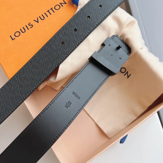 Louis Vuitton Turnlock Reversible Leather Belt 6