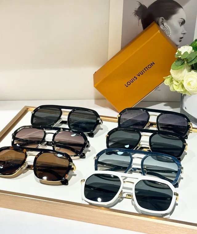 Louis Vuitton White and Gold Aviator-Style Sunglasses 3