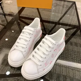 Louis Vuitton Zapatillas Estilo de Vida Monogram Blancas y Rosas