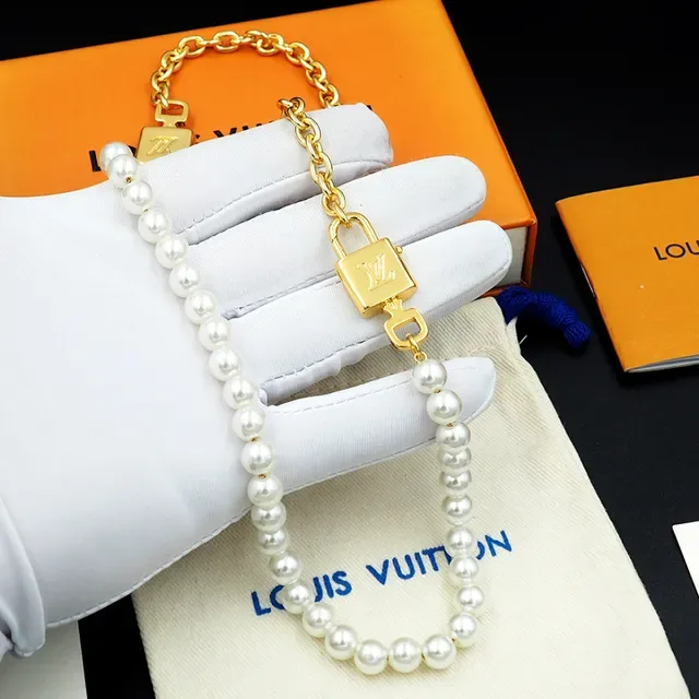 Louis Vuitton White Gold Pearl Strand Lock Clasp Necklace 6
