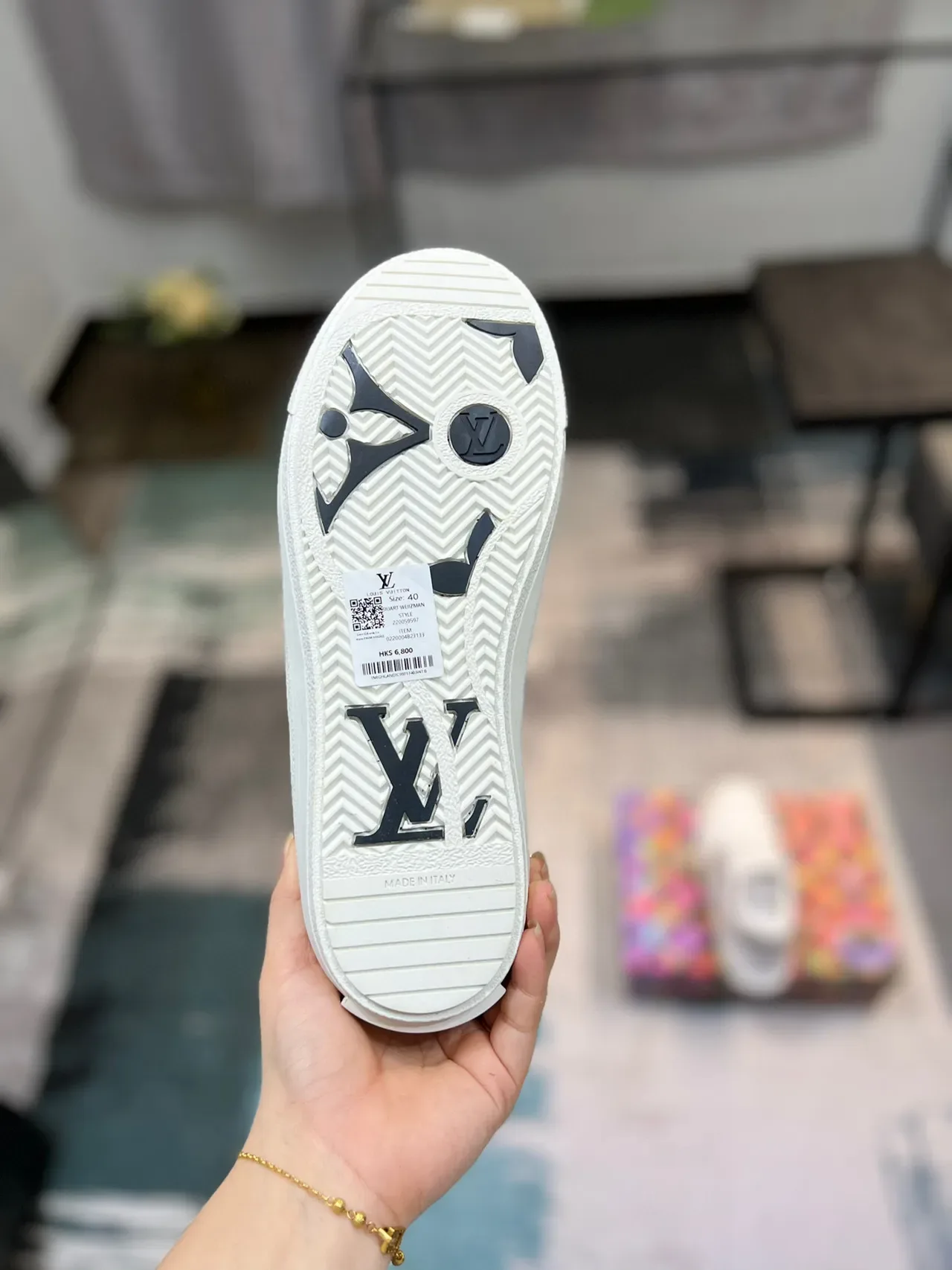 Louis Vuitton White Gray Monogram-Embossed Leather Panelled Low-Top Lifestyle Sneakers 9