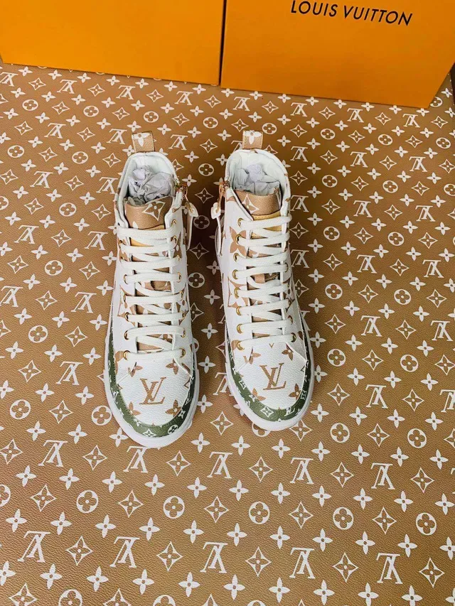 Louis Vuitton White Green High-Top Monogram-Print Lifestyle Sneakers 2