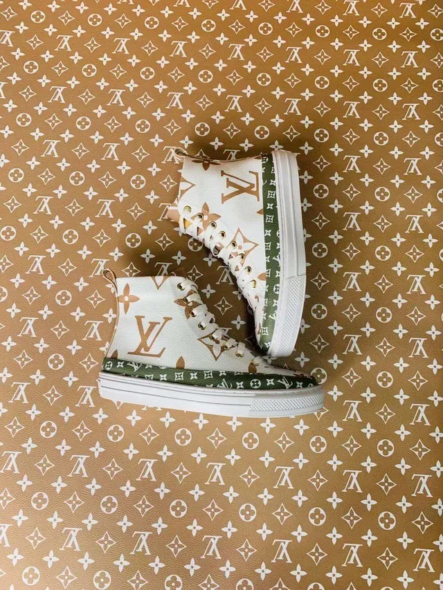 Louis Vuitton White Green High-Top Monogram-Print Lifestyle Sneakers 3