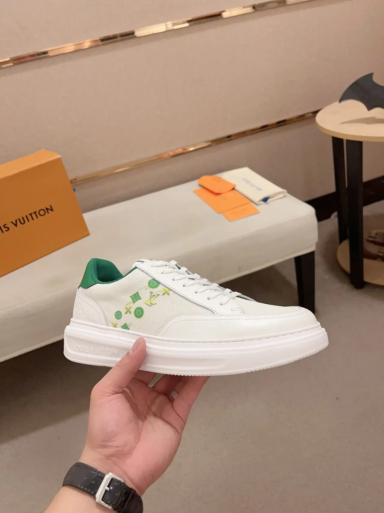 Louis Vuitton White Green Low-Top Platform Sole Lifestyle Sneakers 2
