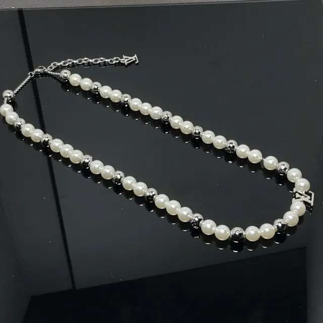 Louis Vuitton White Silver Pearl And Metal Bead Alternating Pattern LV Monogram Clasp Necklace 3