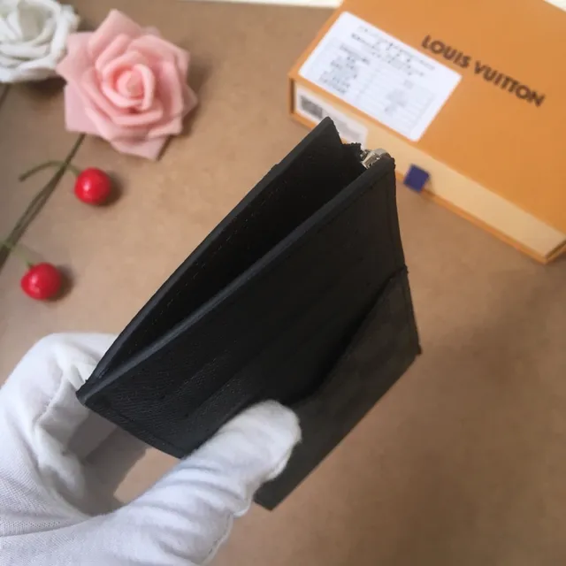 Louis Vuitton Zip Black Zippered Closure Textured Leather Card Holder 11