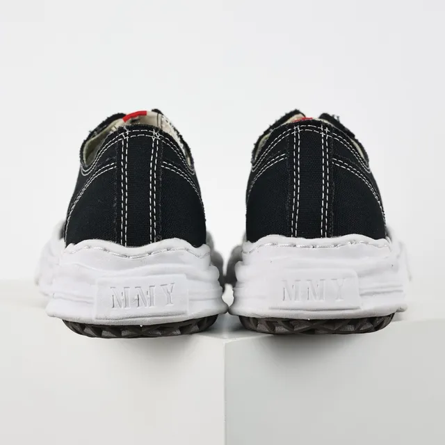Maison Margiela MM6 Black White Deconstructed Sculpted Toe Cap Lifestyle Sneakers 8