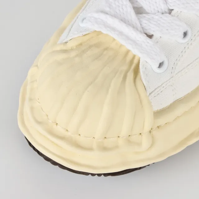 MMY Blakey Canvas Lifestyle Sneaker 5