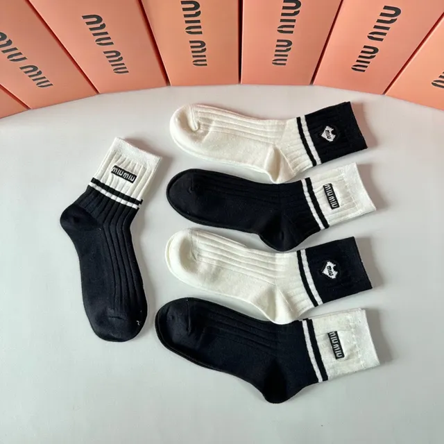 Miu Miu Black White Ribbed Knit Cuffed Ankle Socks 6
