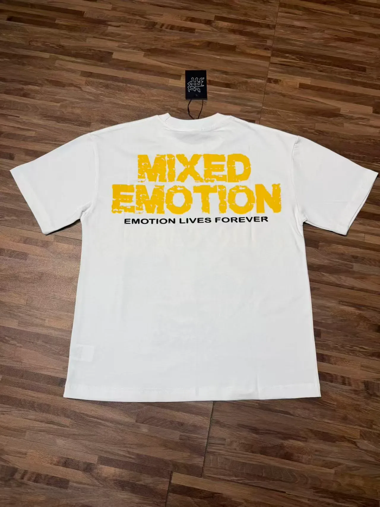 Mixed Emotion Mixed Emotion Forever গ্রাফিক কোলাজ টি-শার্ট 6