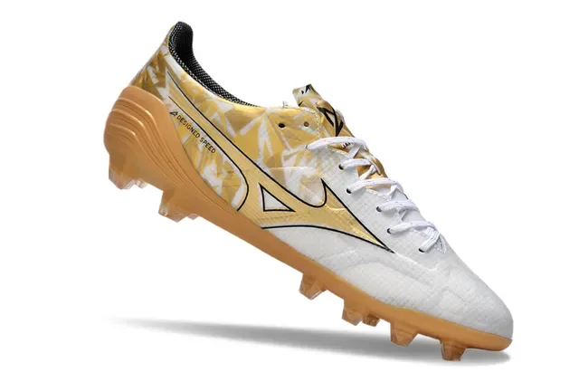 Mizuno Football Cleat White and Gold Leaf Pattern Firm-Ground Soccer Shoes 2