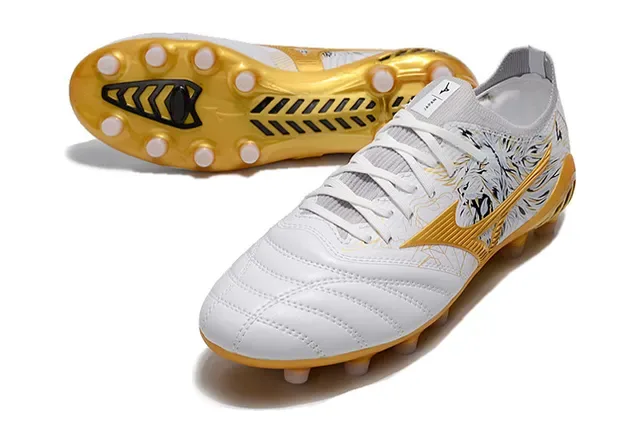 Mizuno White Gold Low-Cut Synthetic Upper Quilted Toe Box Firm-Ground Soccer Shoes 6