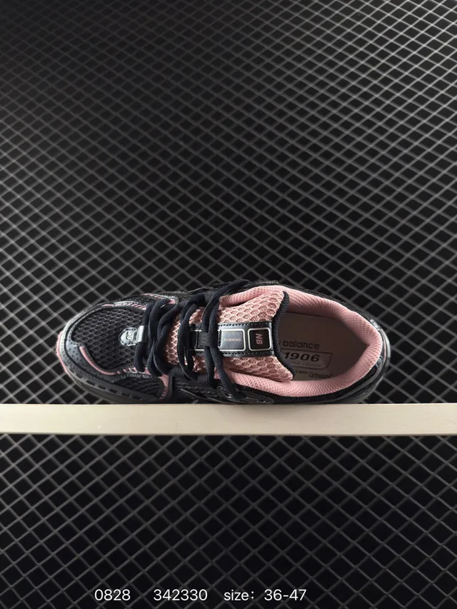 New Balance 1906R Preto Rosa Tênis retro de corrida 4