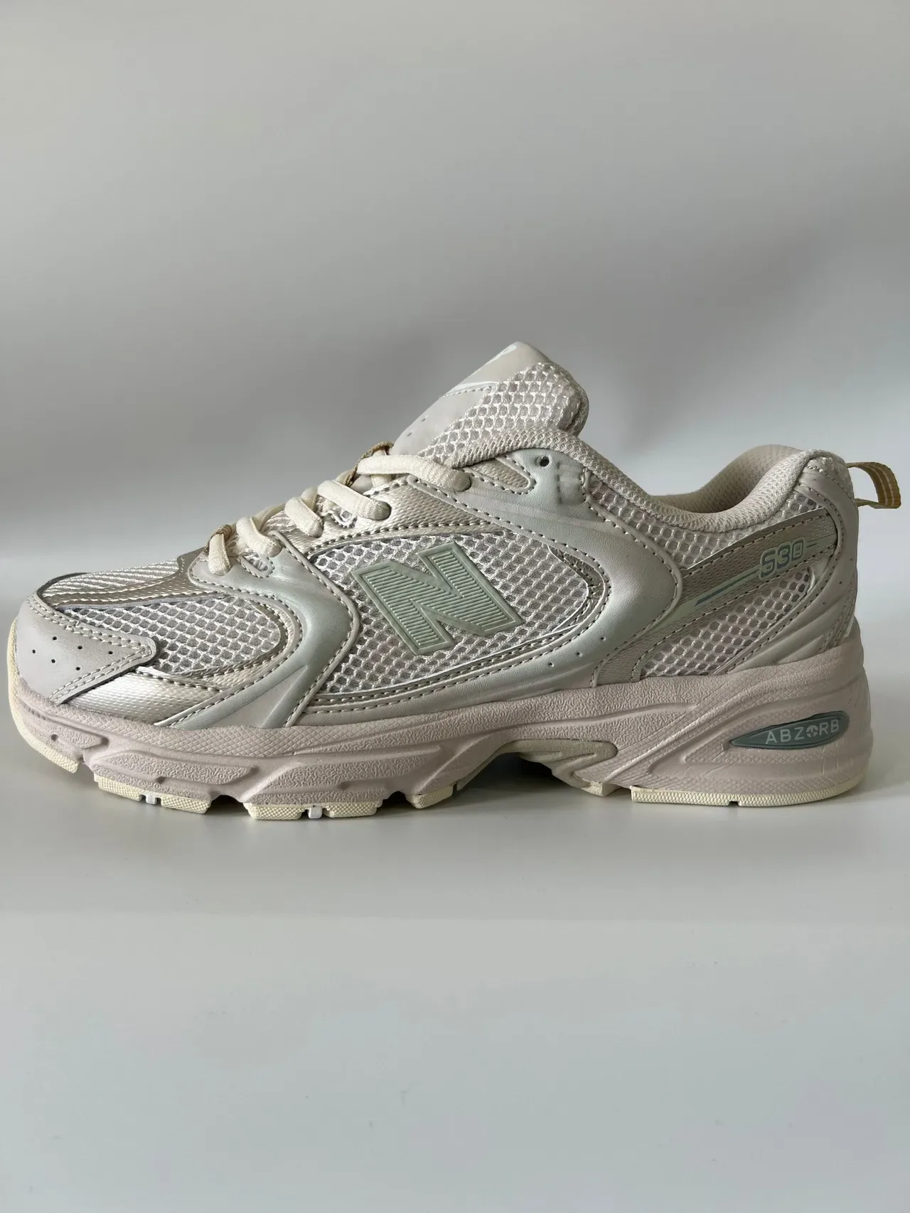 New Balance 530 Beige Green Mesh-and-Synthetic Upper Chunky Sculpted Midsole Lifestyle Sneakers 2