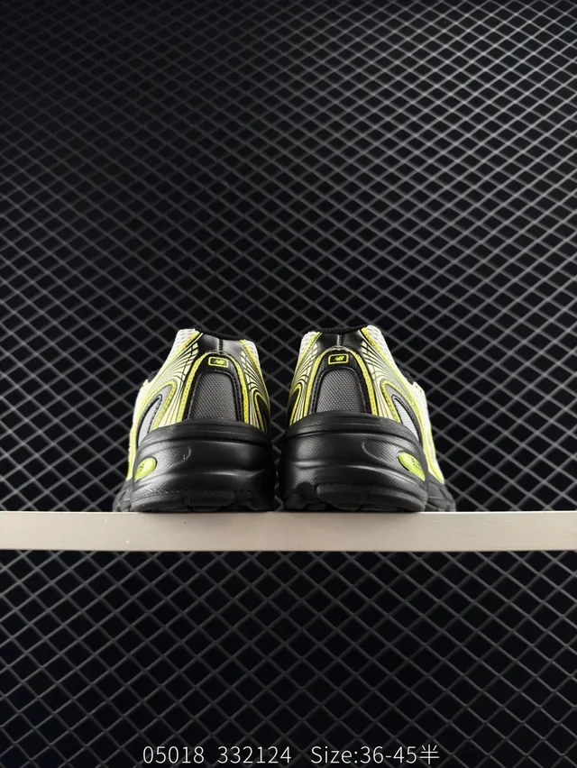 New Balance 820RB Gris Noir Jaune Sneakers Chunky 4