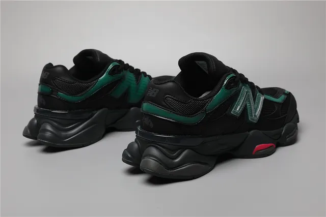 New Balance 9060 Sneakers Chunky noires et vertes 3