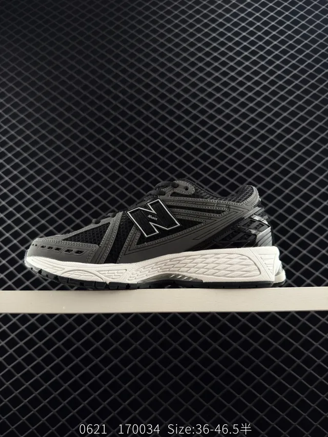 New Balance 9060 কালো সাদা লাল চংকি স্নিকার 3