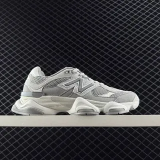 New Balance 9060 灰色网面和哑光上层厚底运动鞋