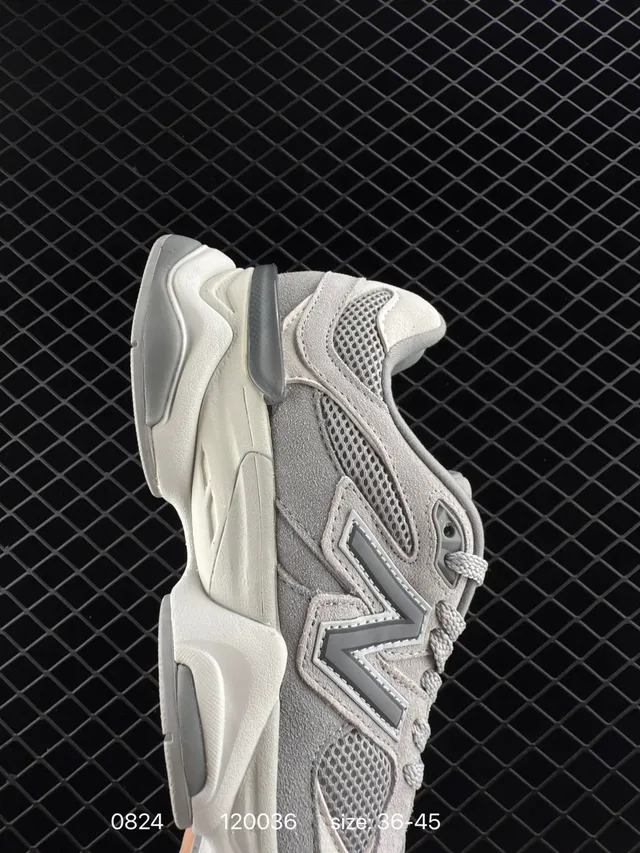 New Balance 9060 Cinza Malha e Superior Fosco Tênis Chunky 4
