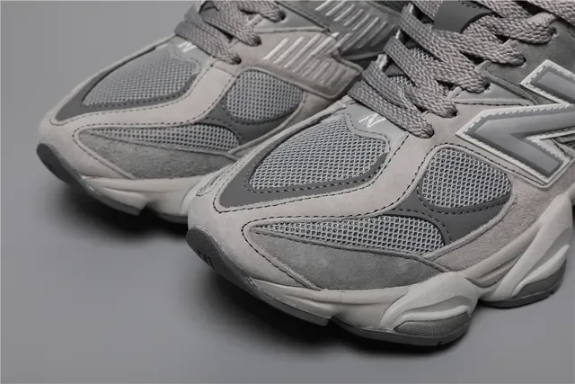 New Balance 9060 Gris Mesh-Suede Sneakers lifestyle 4