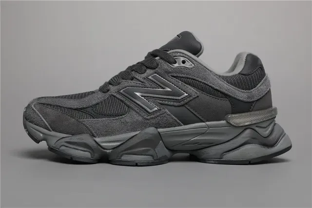 New Balance 9060 Gris Monochrome Sneakers Lifestyle 9