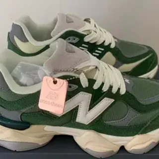New Balance 9060 أخضر رمادي حذاء رياضي سميك