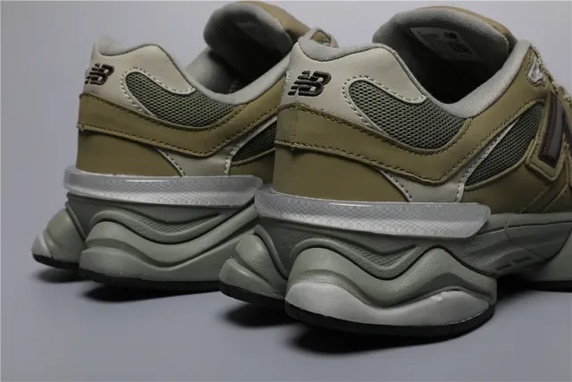 New Balance 9060 Olive Khaki Chaussures Lifestyle 2