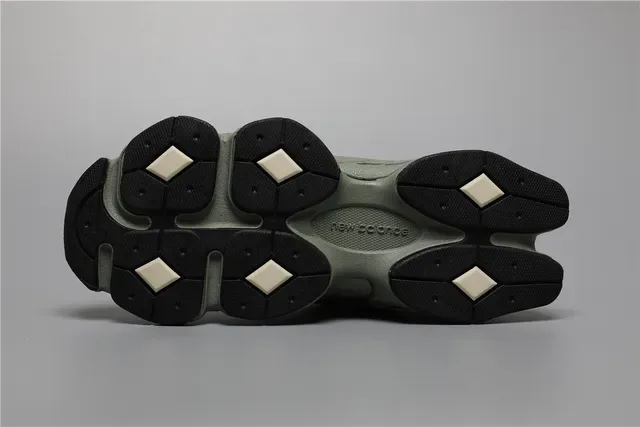 New Balance 9060 Olive Khaki Chaussures Lifestyle 6