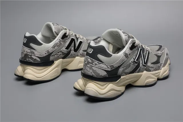 New Balance 9060 Sneakers Lifestyle imprimé en peau de serpent 3