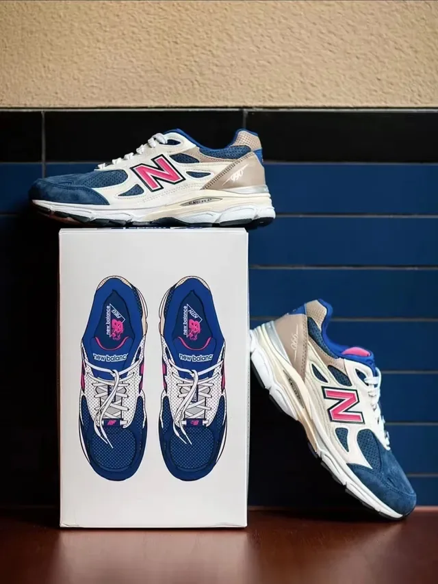 New Balance 990 Navy Beige Layered Mesh And Suede Upper ENCAP Midsole Technology Lifestyle Sneakers 10