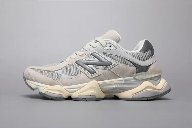 New Balance Chaussures Lifestyle Beige Gris Semelle Intermédiaire Stratifiée Mesh Et Daim 9
