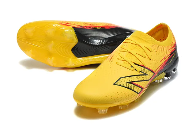 New Balance Furon Jaune Noir Bas Coup Upper Synthétique Clous Aggressifs Sol Ferme Chaussures de Football 6