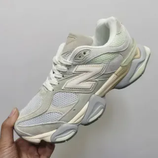 New Balance حذاء رياضي رمادي أخضر Midsole Upper مختلطة Chunky Sneakers