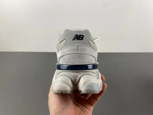 New Balance Gray White Multi-Layered Sole Mesh And Suede Upper Chunky Sneakers 4
