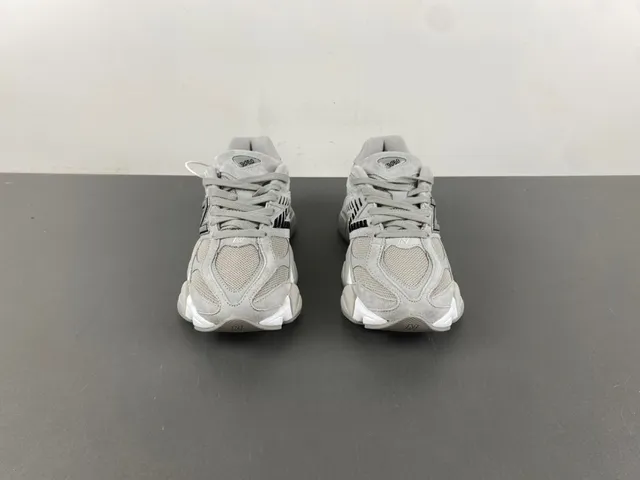 New Balance Gray White Multi-Layered Sole Mesh And Suede Upper Chunky Sneakers 11