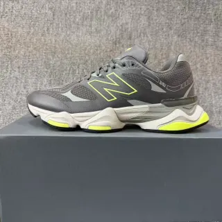 New Balance رمادي أصفر متعدد الطبقات وسيط شبكي و اصطناعي تداخل علوي أحذية رياضية سميكة
