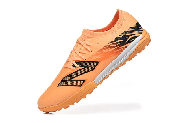 New Balance برتقالي أسود Knit Upper Outsole Turf أحذية كرة القدم 4