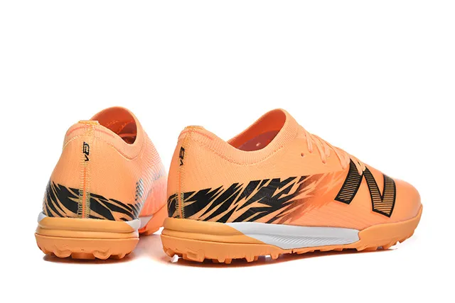 New Balance برتقالي أسود Knit Upper Outsole Turf أحذية كرة القدم 5