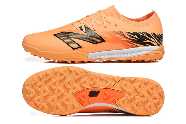 New Balance برتقالي أسود Knit Upper Outsole Turf أحذية كرة القدم 9