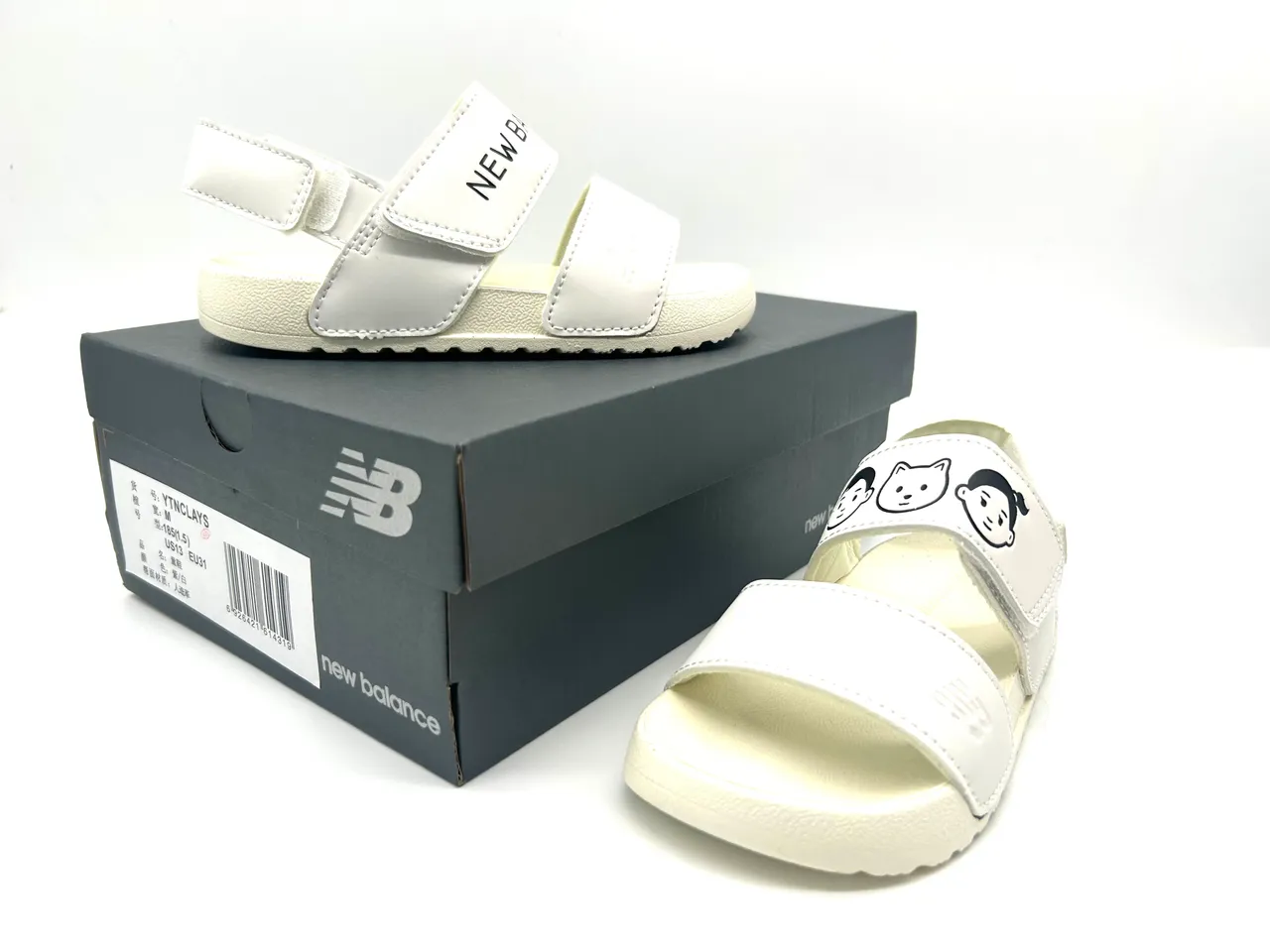 New Balance Sandália Preto Multicor Duas Alças Fechamento Velcro Sandálias Casual 24