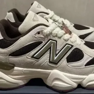 New Balance أحذية رياضية أبيض أسود وسط القدم جلد وشبكة علوية كعب سميك