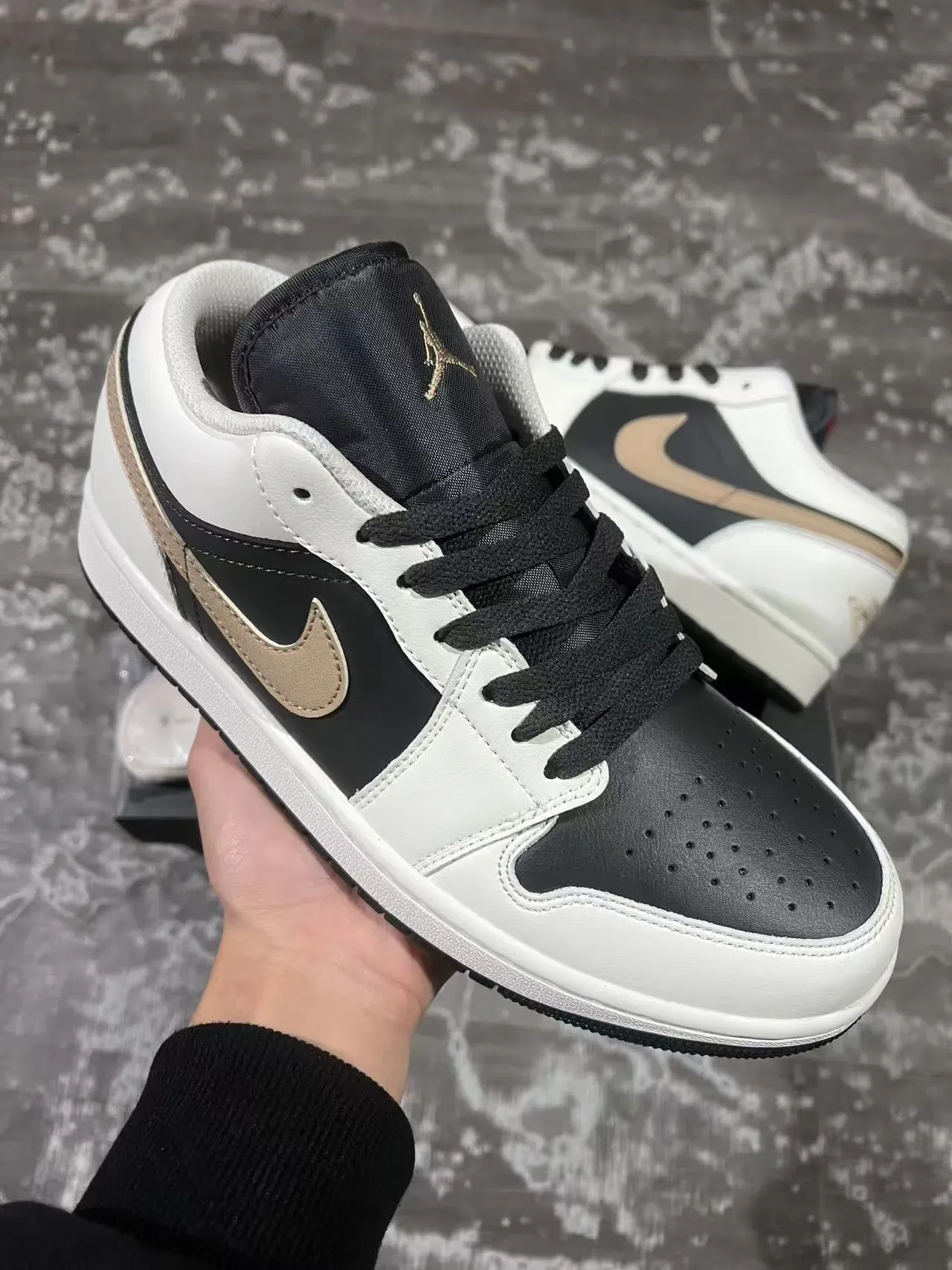 Nike Air Force 1 Low White Black Beige Lifestyle Sneakers 2