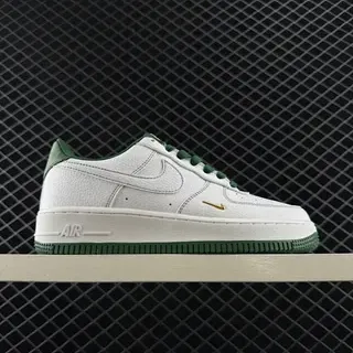 Nike Air Force 1 सफेद और हरा लाइफस्टाइल स्नीकर