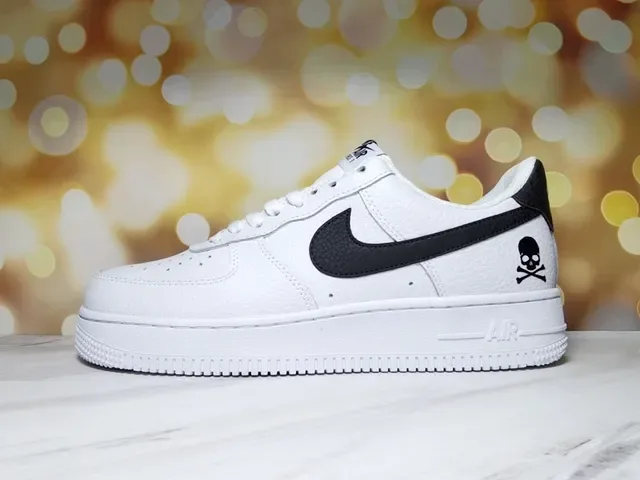 Nike Air Force 1 Branco e Royal Blue Sneakers Lifestyle 3