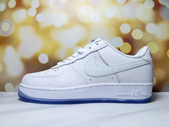Nike Air Force 1 Branco e Royal Blue Sneakers Lifestyle 13