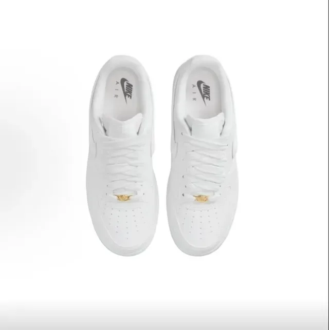 Nike Air Force 1 White Lifestyle Sneakers 2