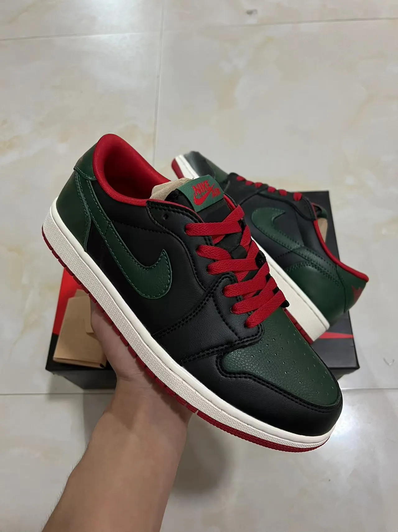 Nike Air Jordan 1 Black Dark Green Red Basketball Shoes 2